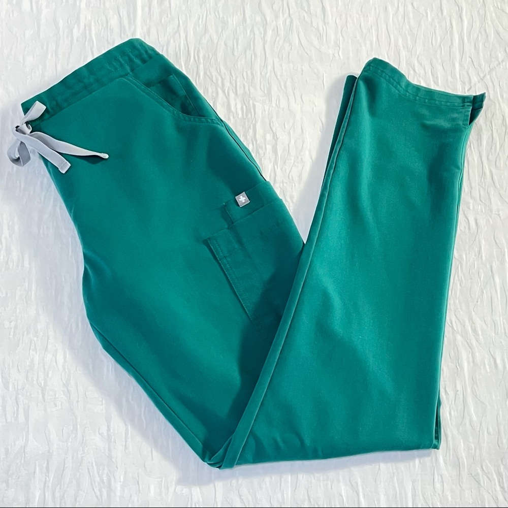 FIGS | Hunter Green Yola S Skinny Scrub Pants